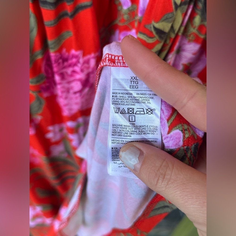Old Navy XXL Tall Red Floral Cami Dress Spaghetti Strap Elastic Waist Hawaiian - Picture 4 of 5